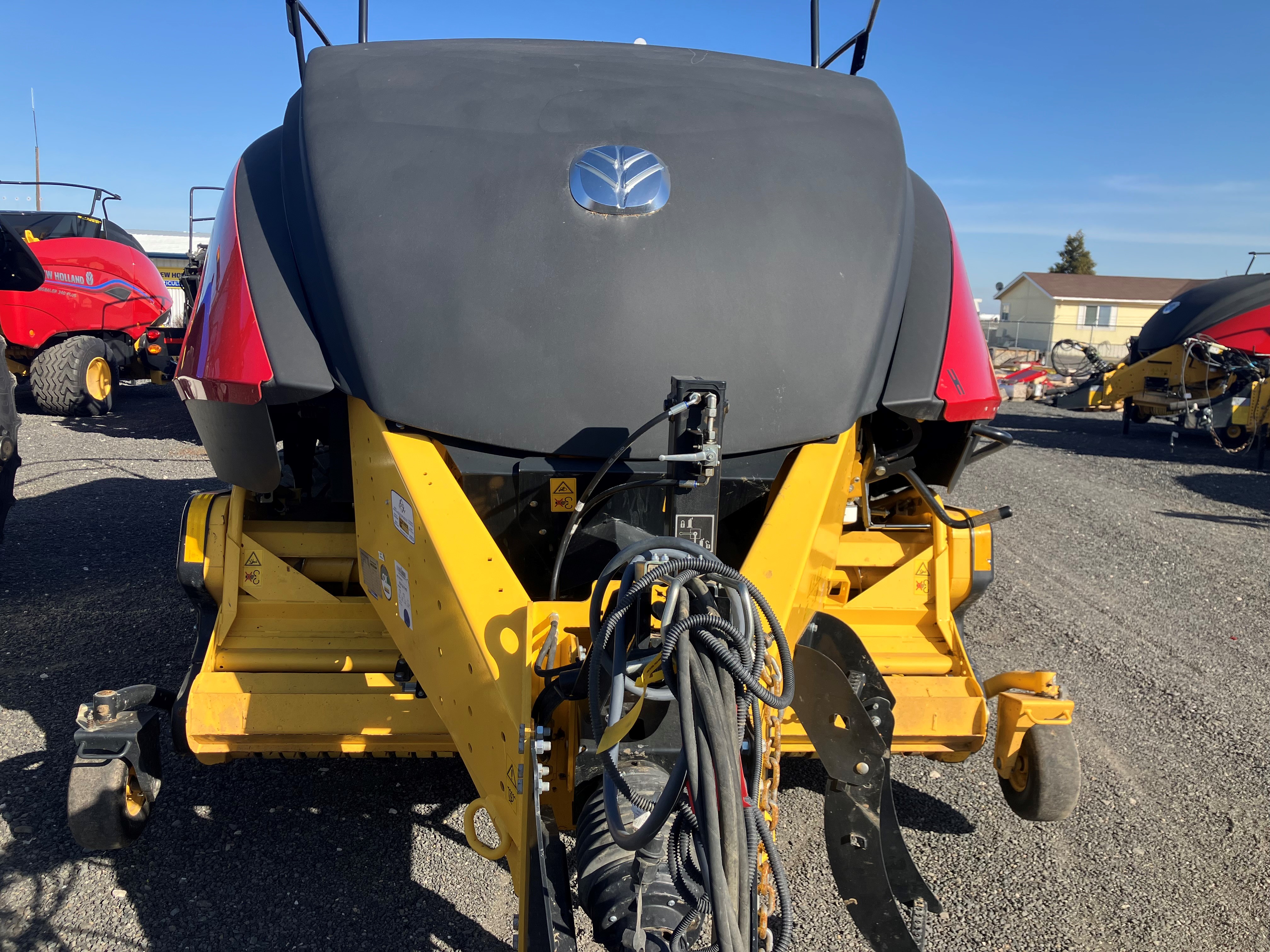 2022 New Holland 340S PLUS Baler/Square