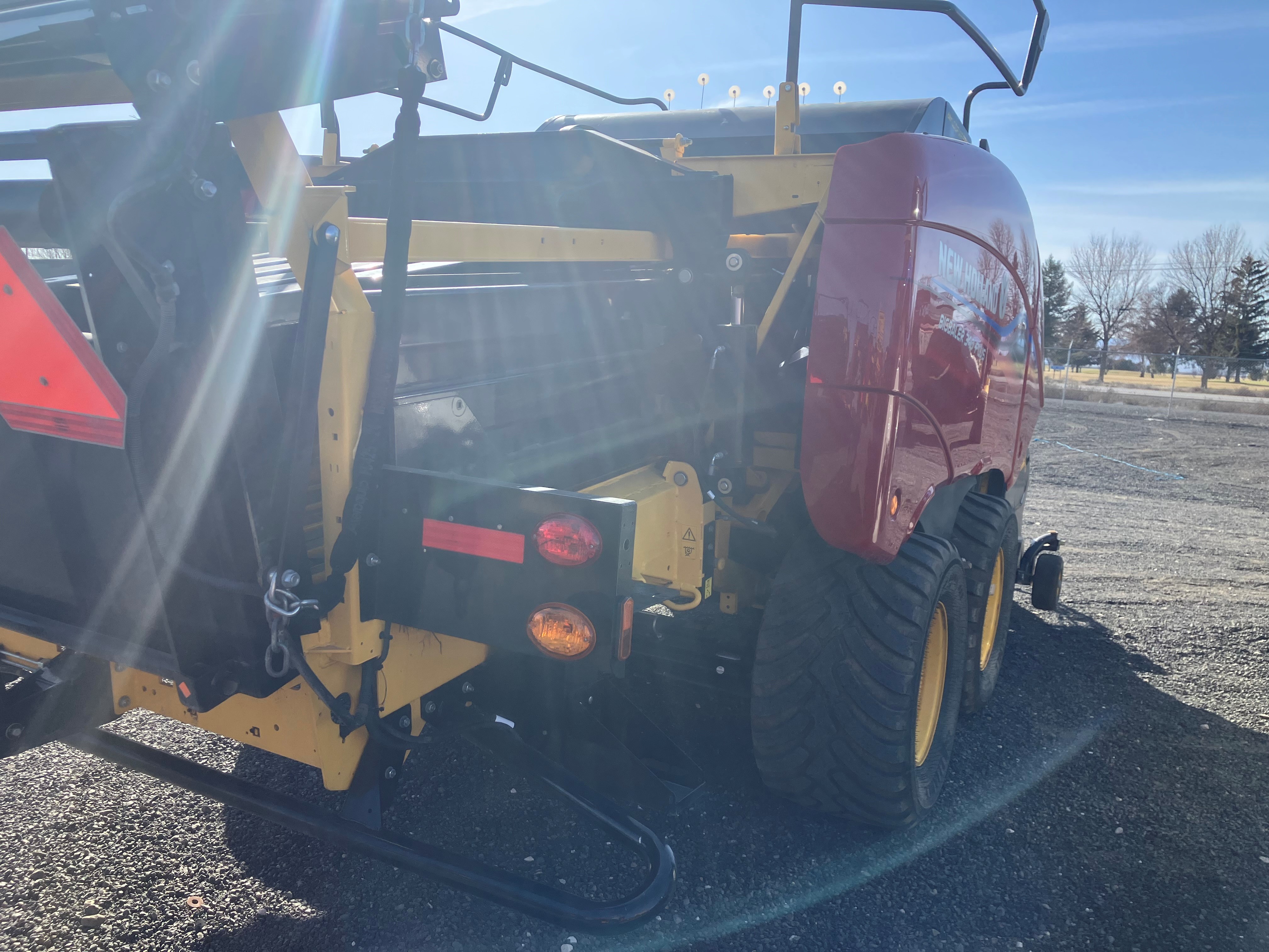 2022 New Holland 340S PLUS Baler/Square