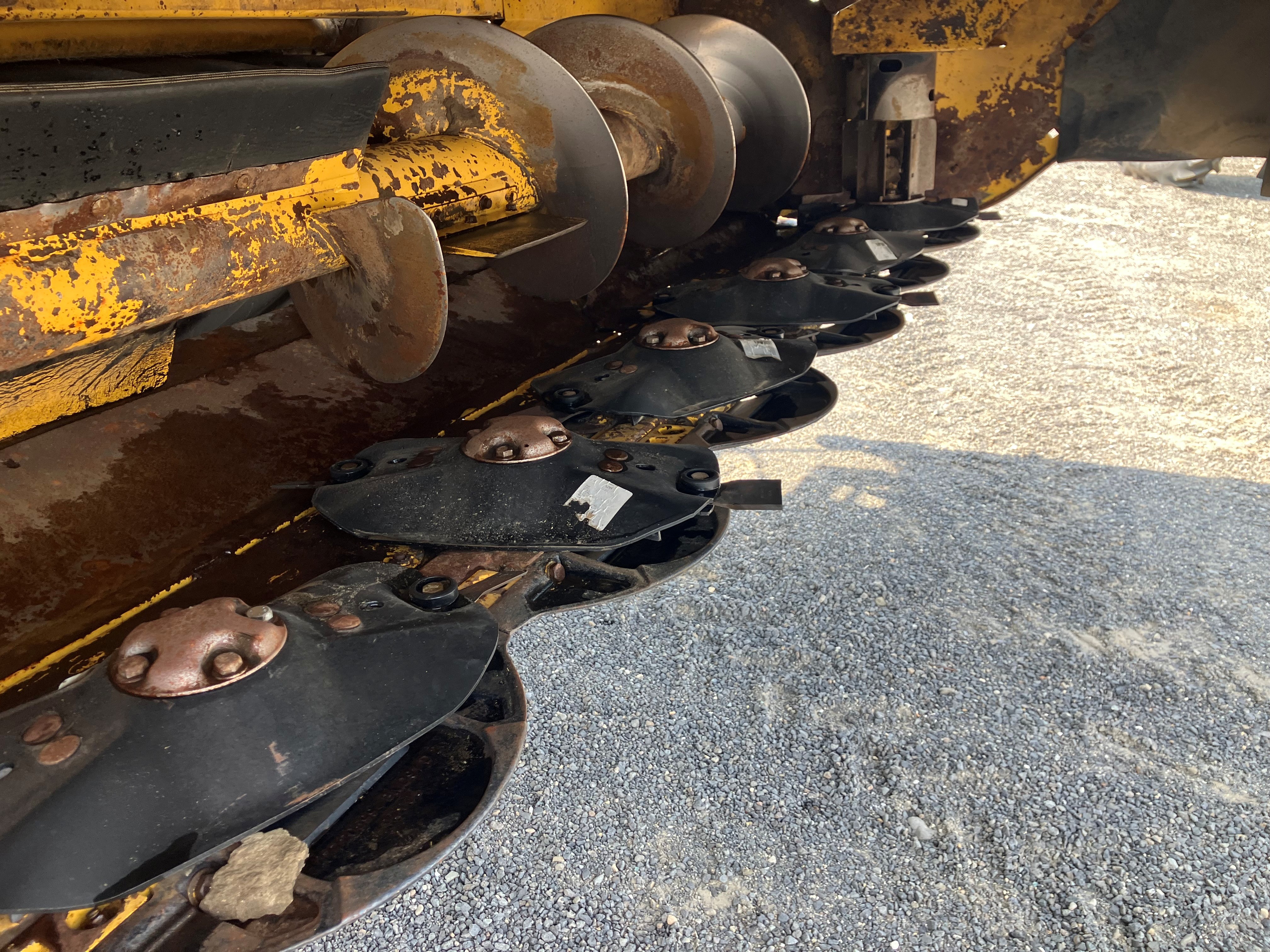 2021 New Holland SPEEDROWER 260 Windrower