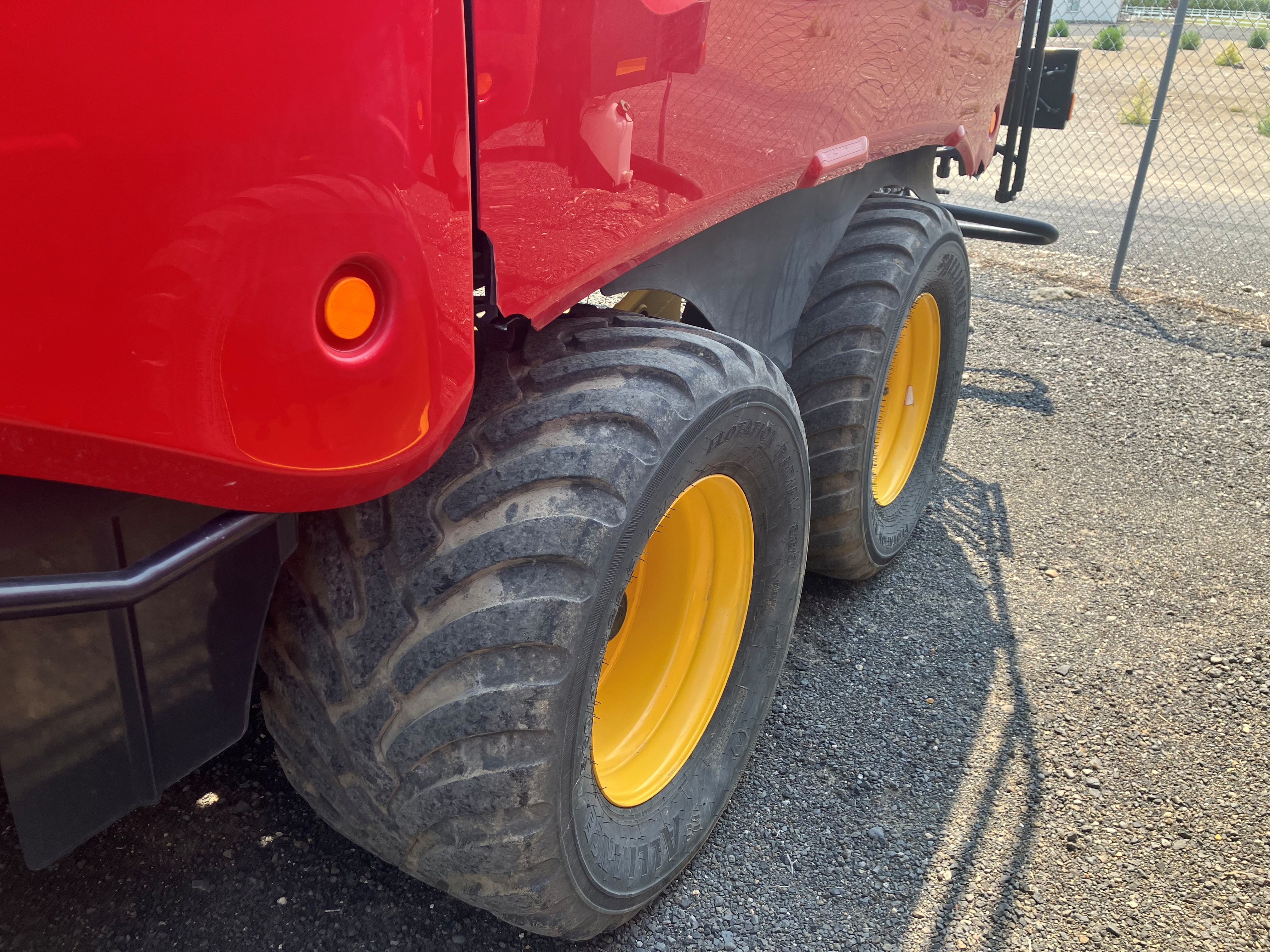 2023 New Holland 340S PLUS Baler/Square