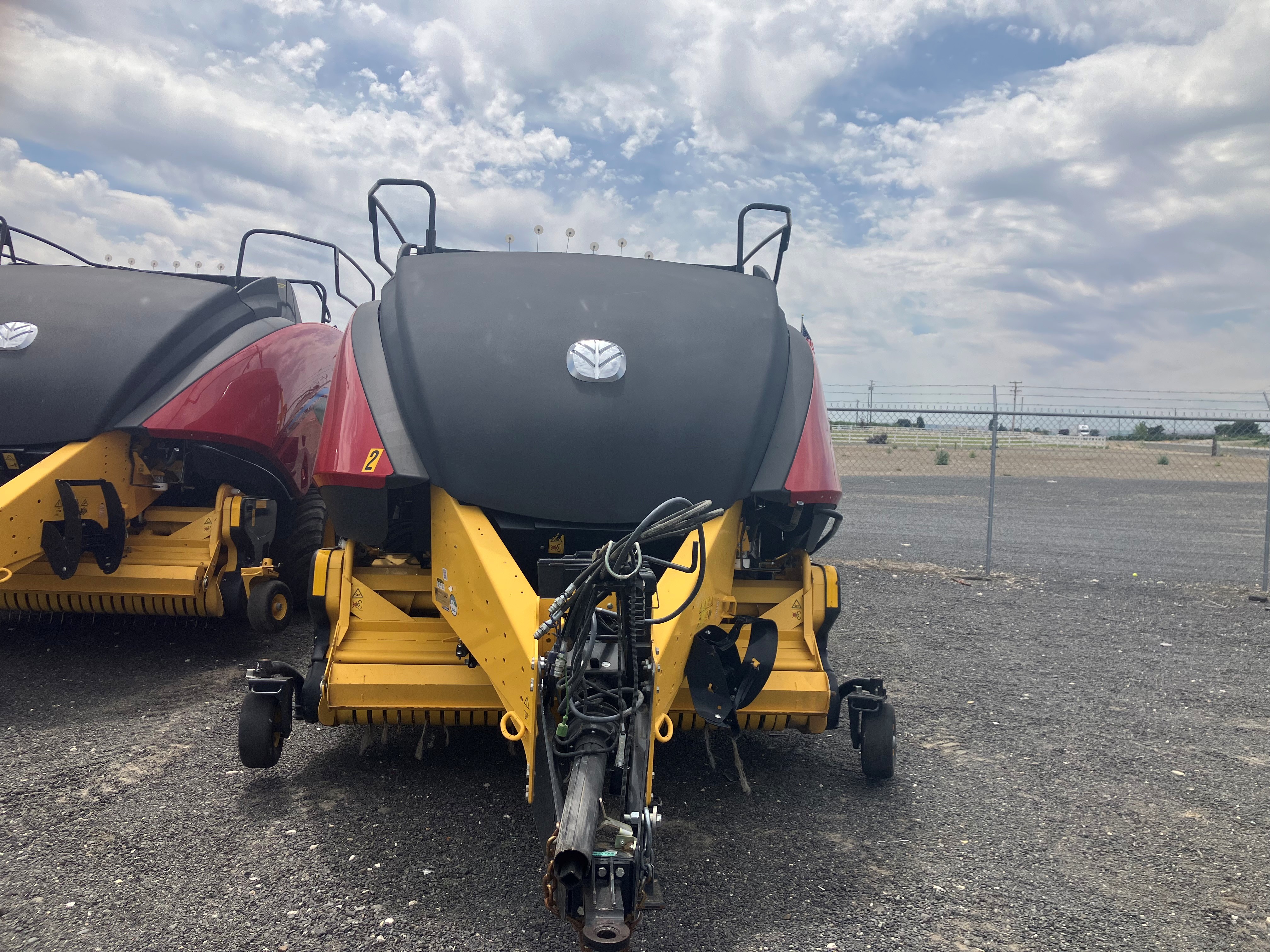 2023 New Holland 340S PLUS Baler/Square