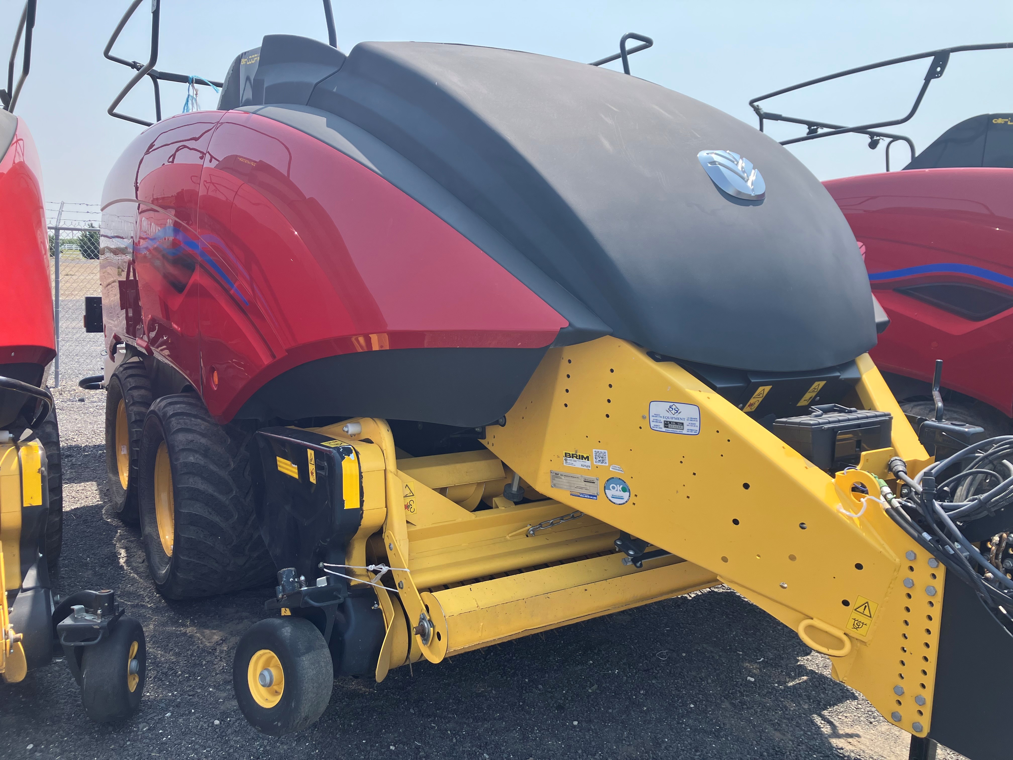 2023 New Holland 340S PLUS Baler/Square