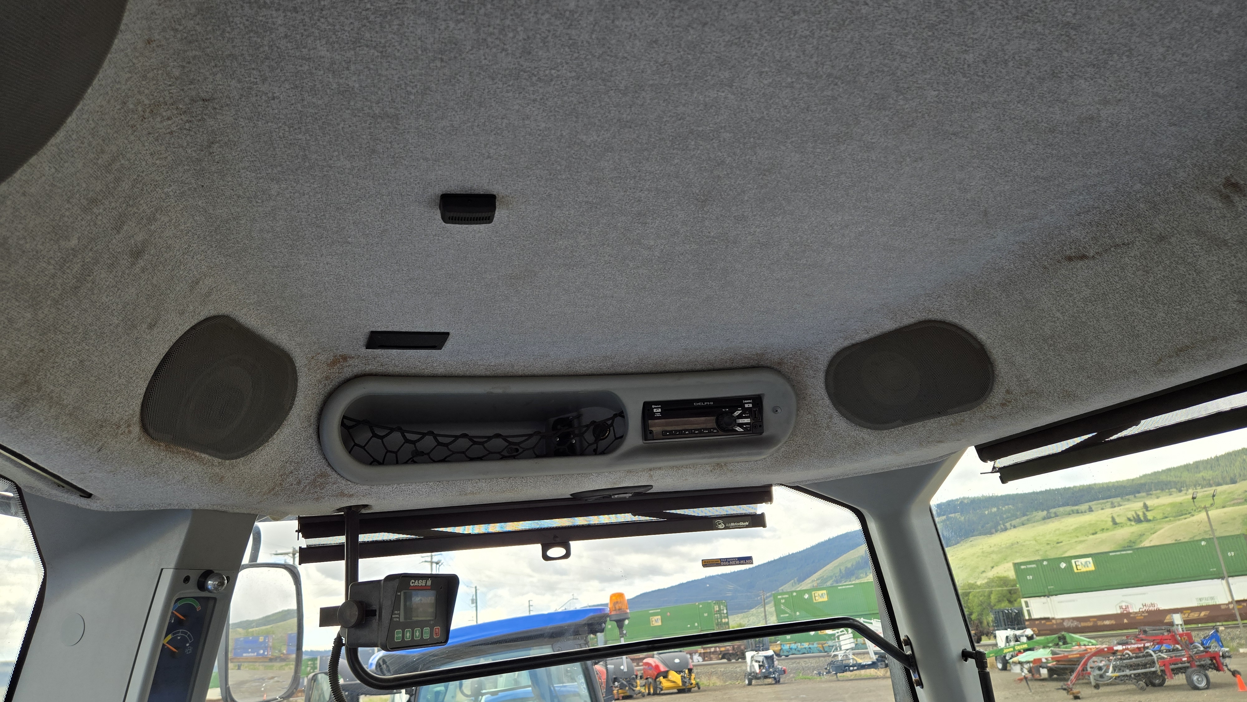 2015 New Holland T8.410 Tractor