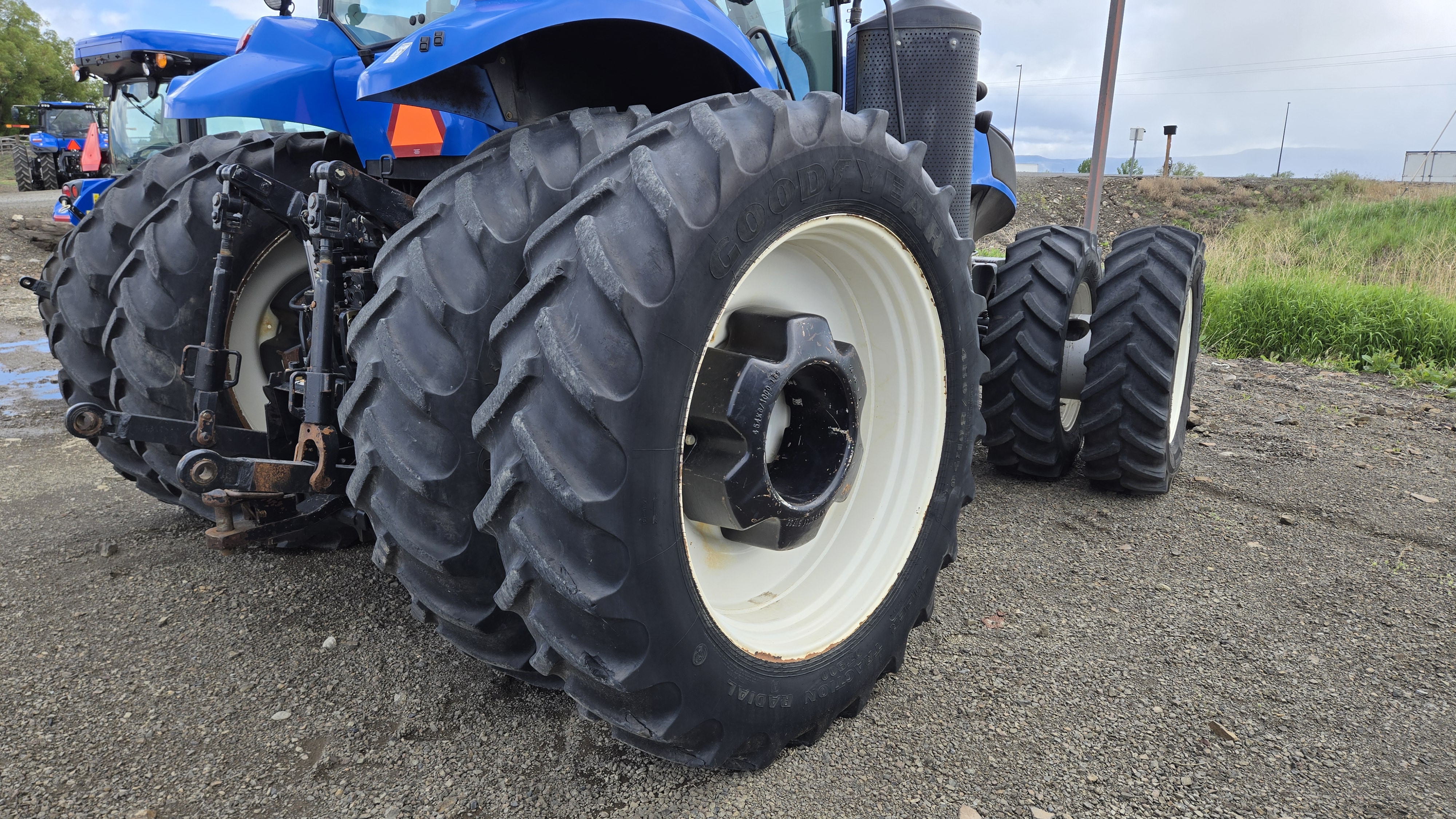 2015 New Holland T8.410 Tractor