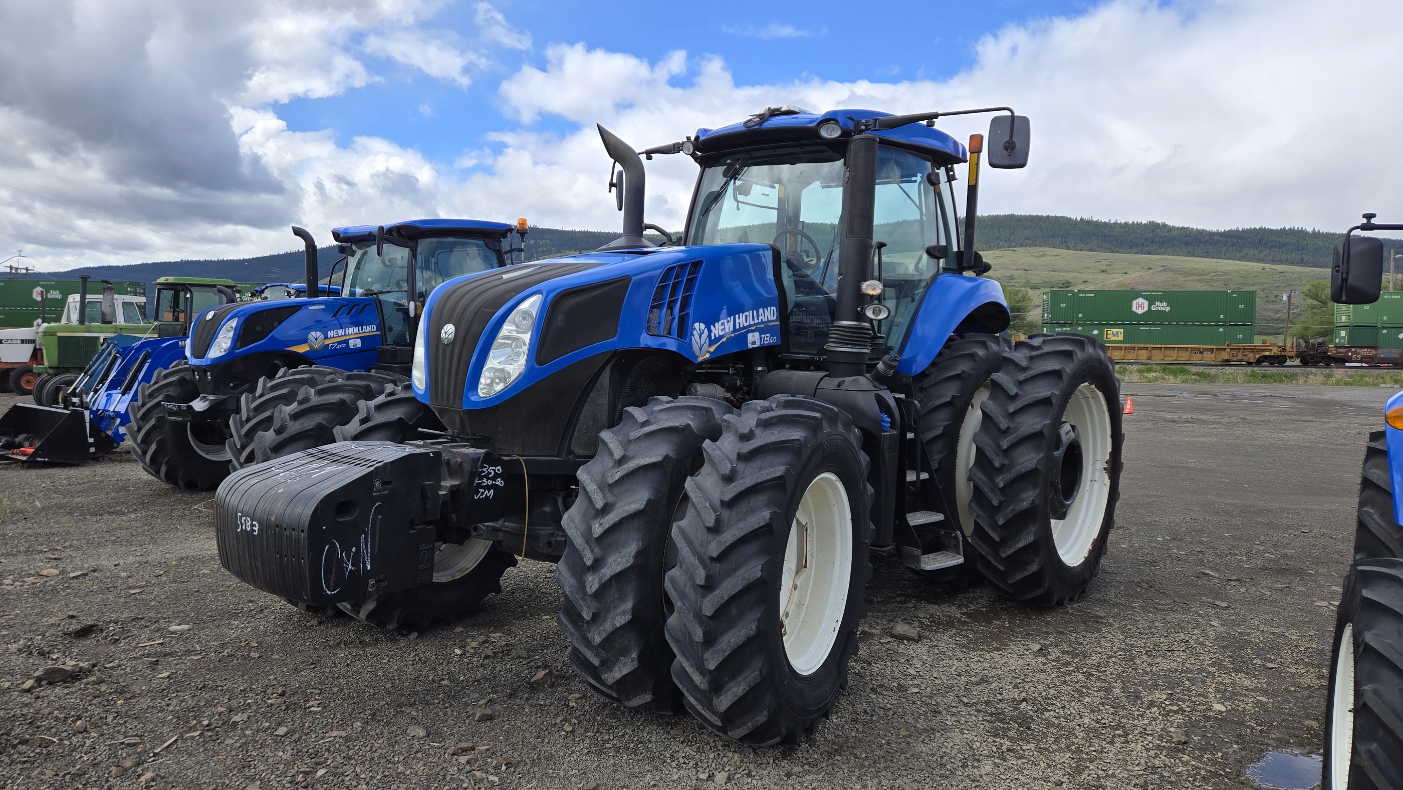 2015 New Holland T8.410 Tractor