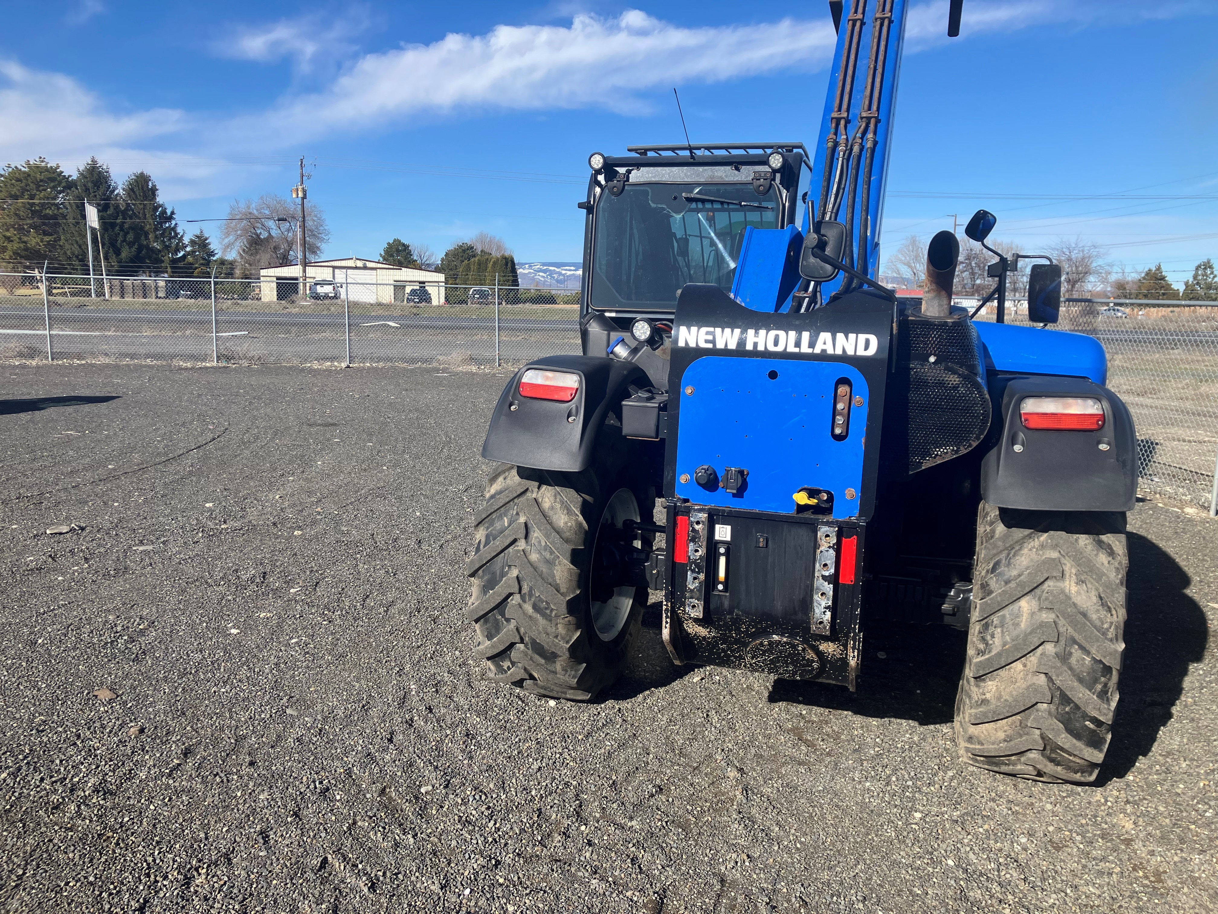 2021 New Holland TH7.42 ELITE TeleHandler