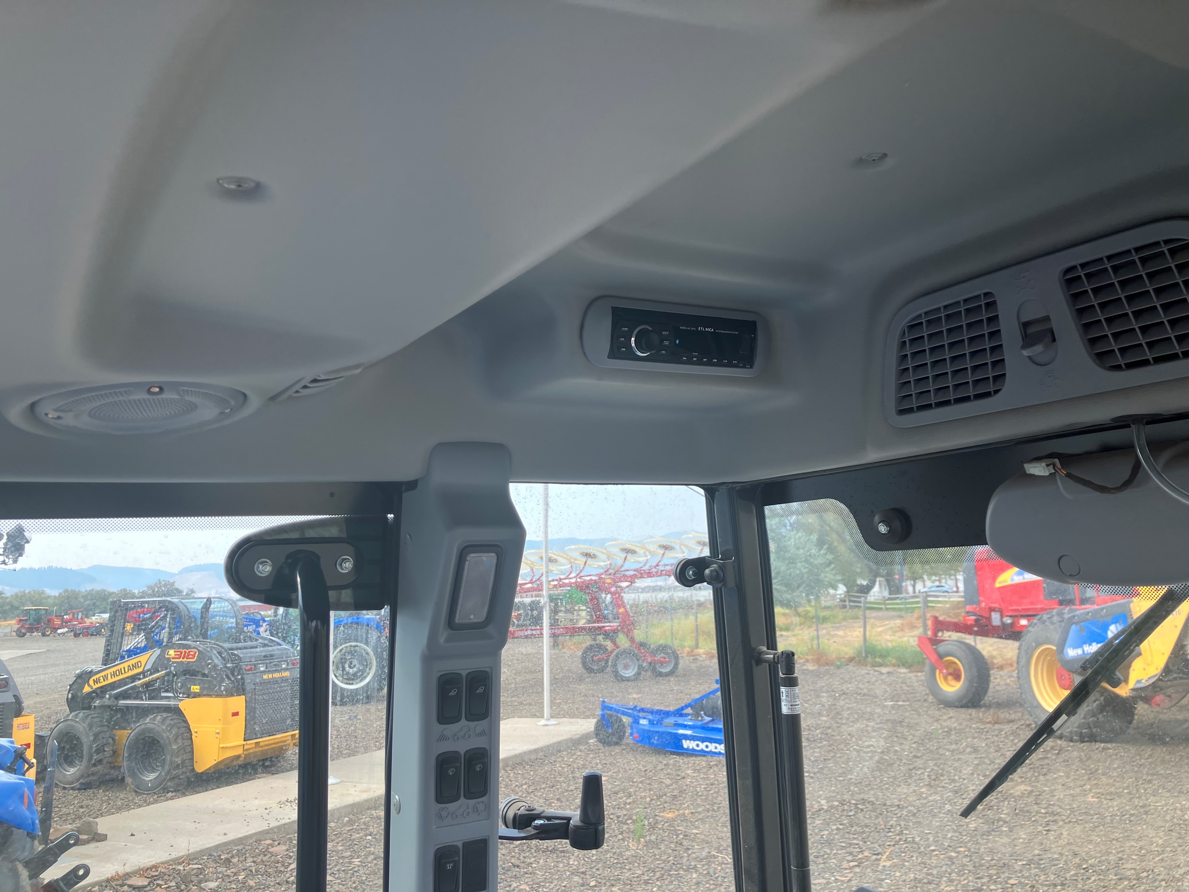 2021 New Holland BOOMER 40C Tractor