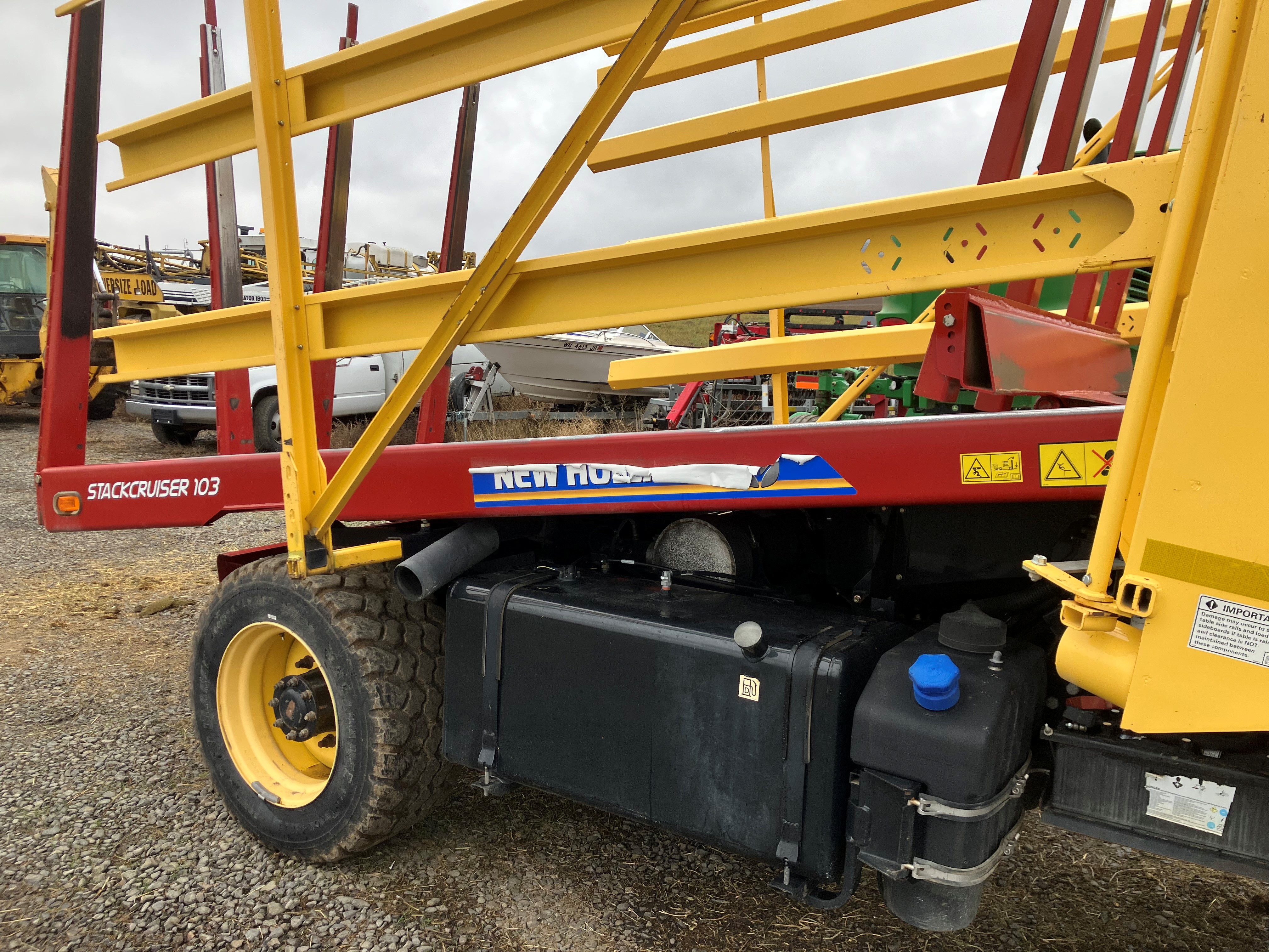 2019 New Holland STACKCRUISER 103 Bale Wagon
