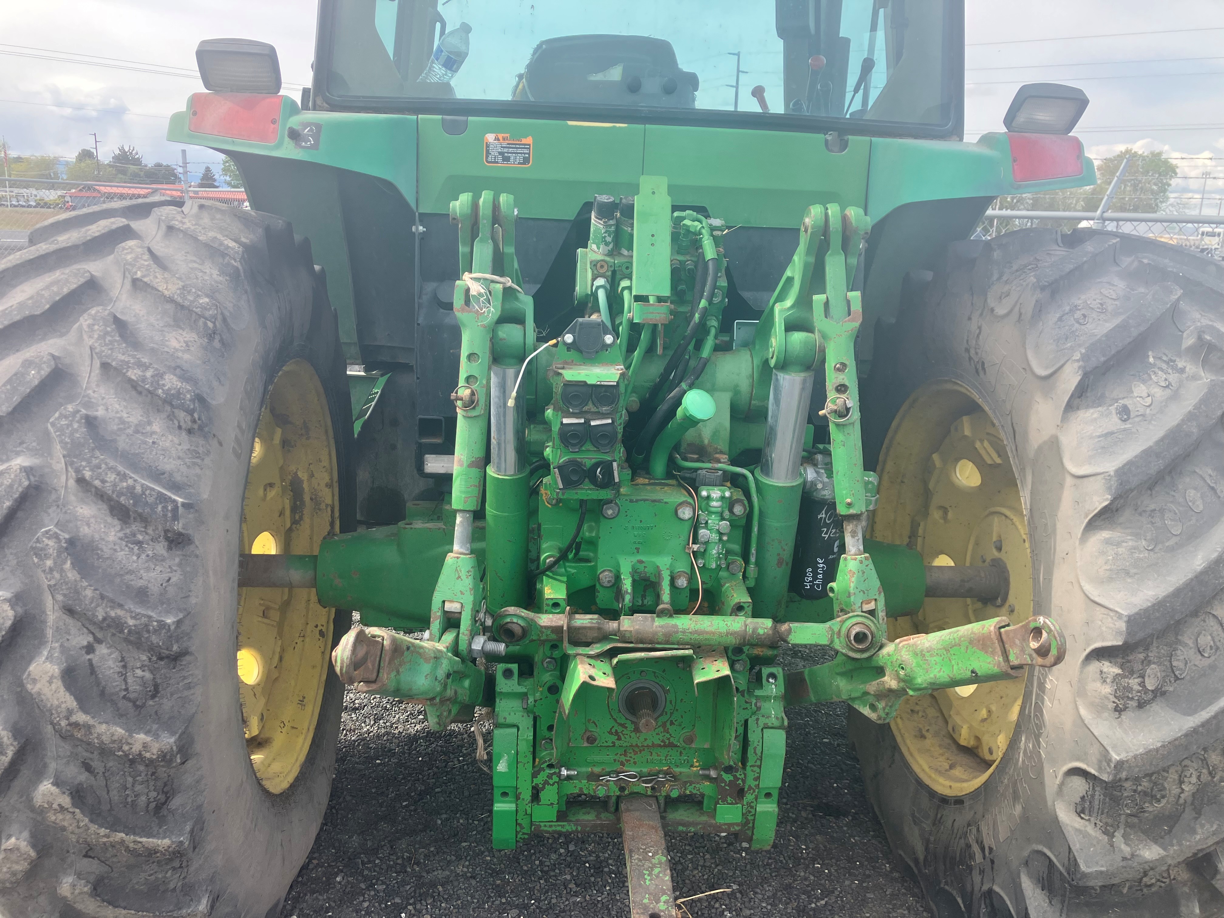 1995 John Deere 7400 Tractor