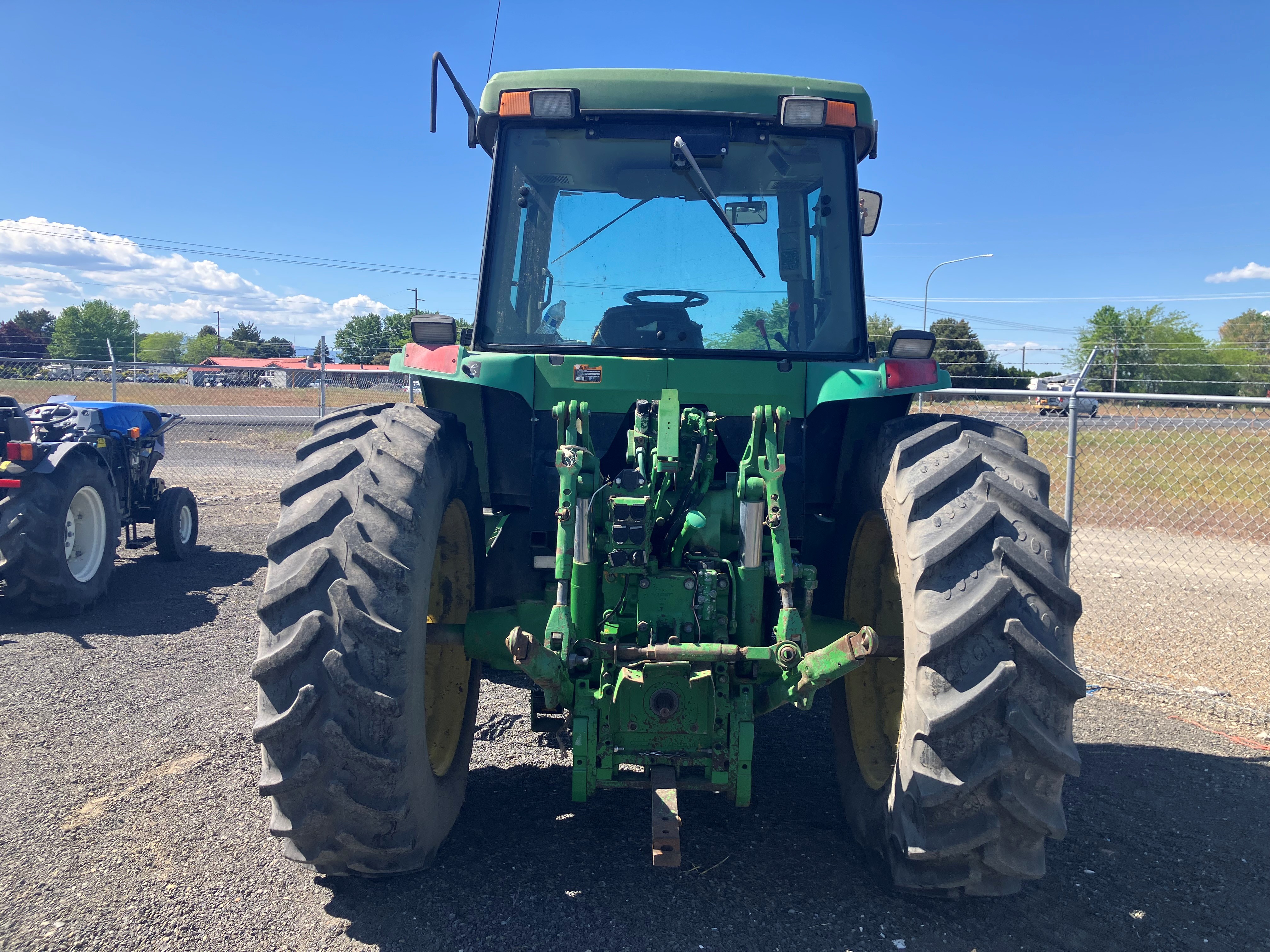 1995 John Deere 7400 Tractor