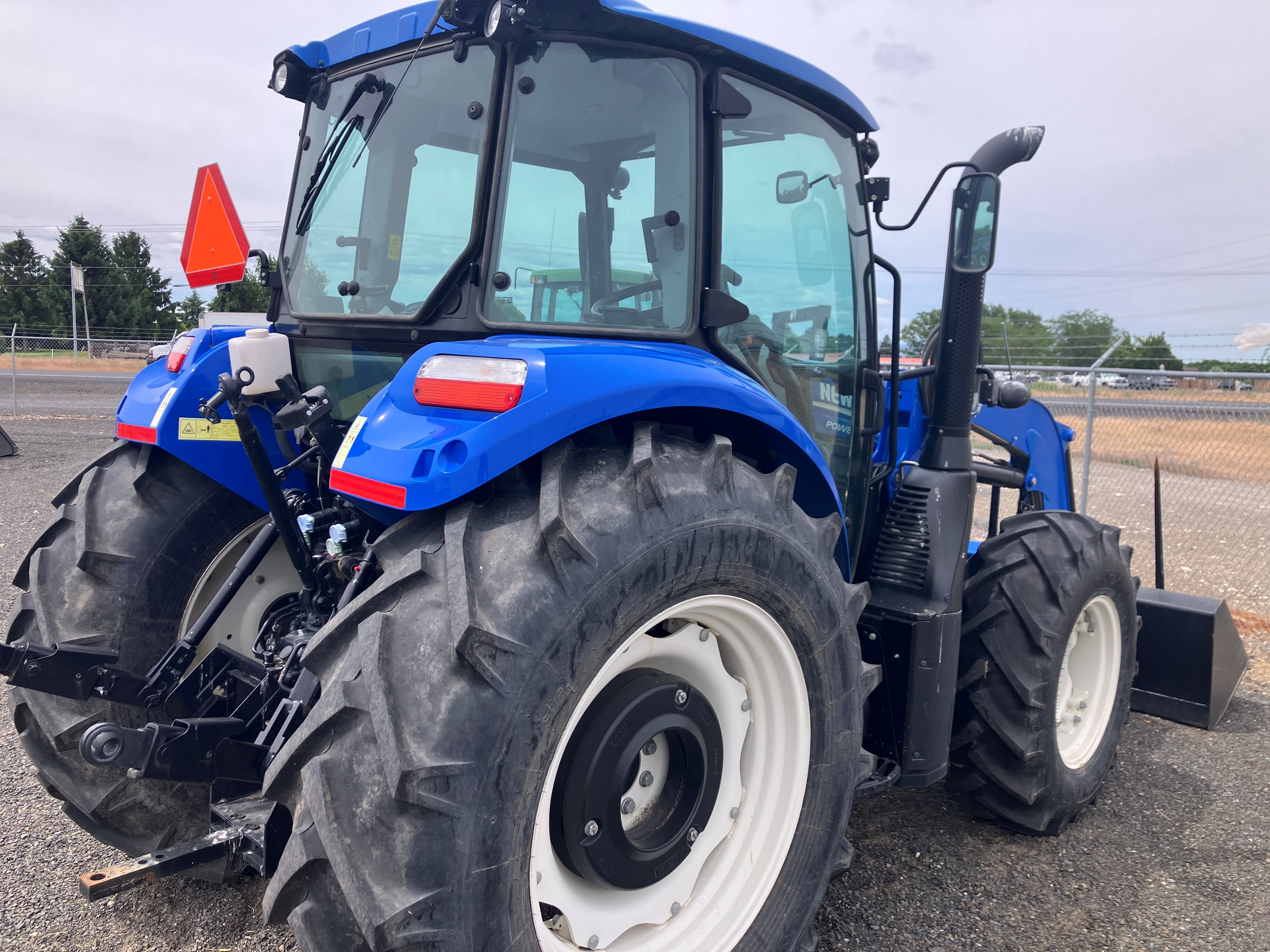 2019 New Holland POWERSTAR 100 Tractor