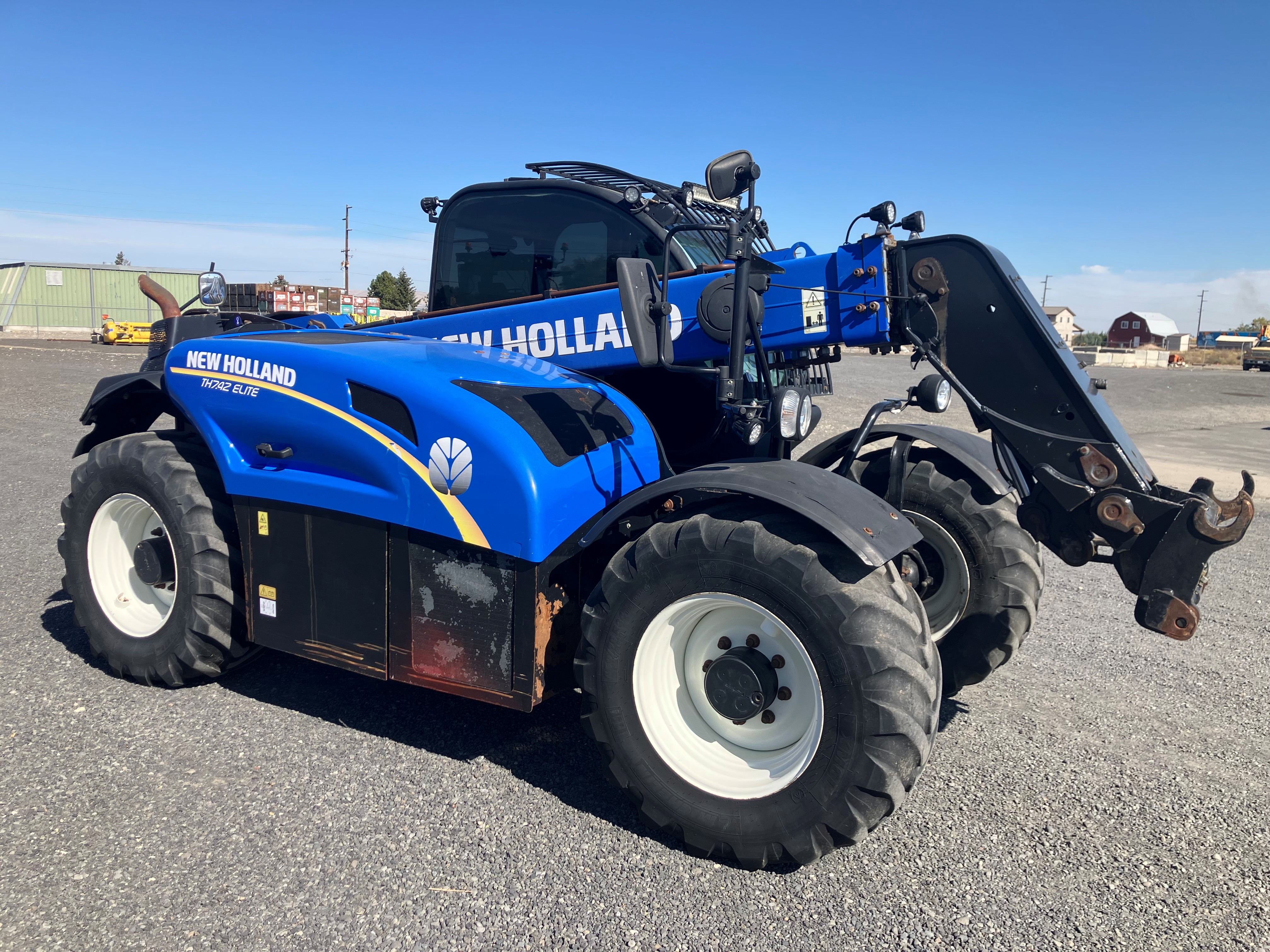 2021 New Holland TH7.42 ELITE TeleHandler