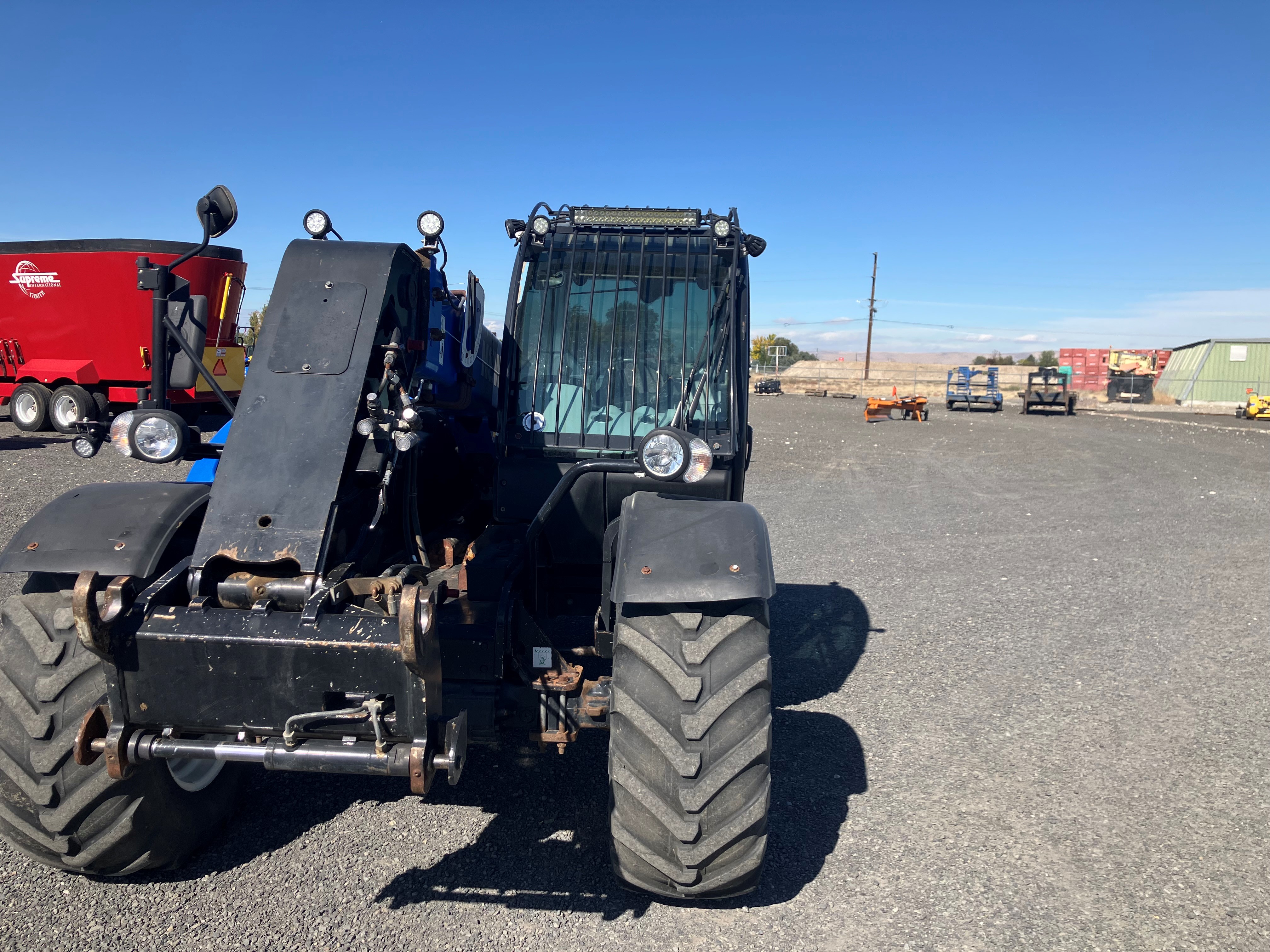2021 New Holland TH7.42 ELITE TeleHandler
