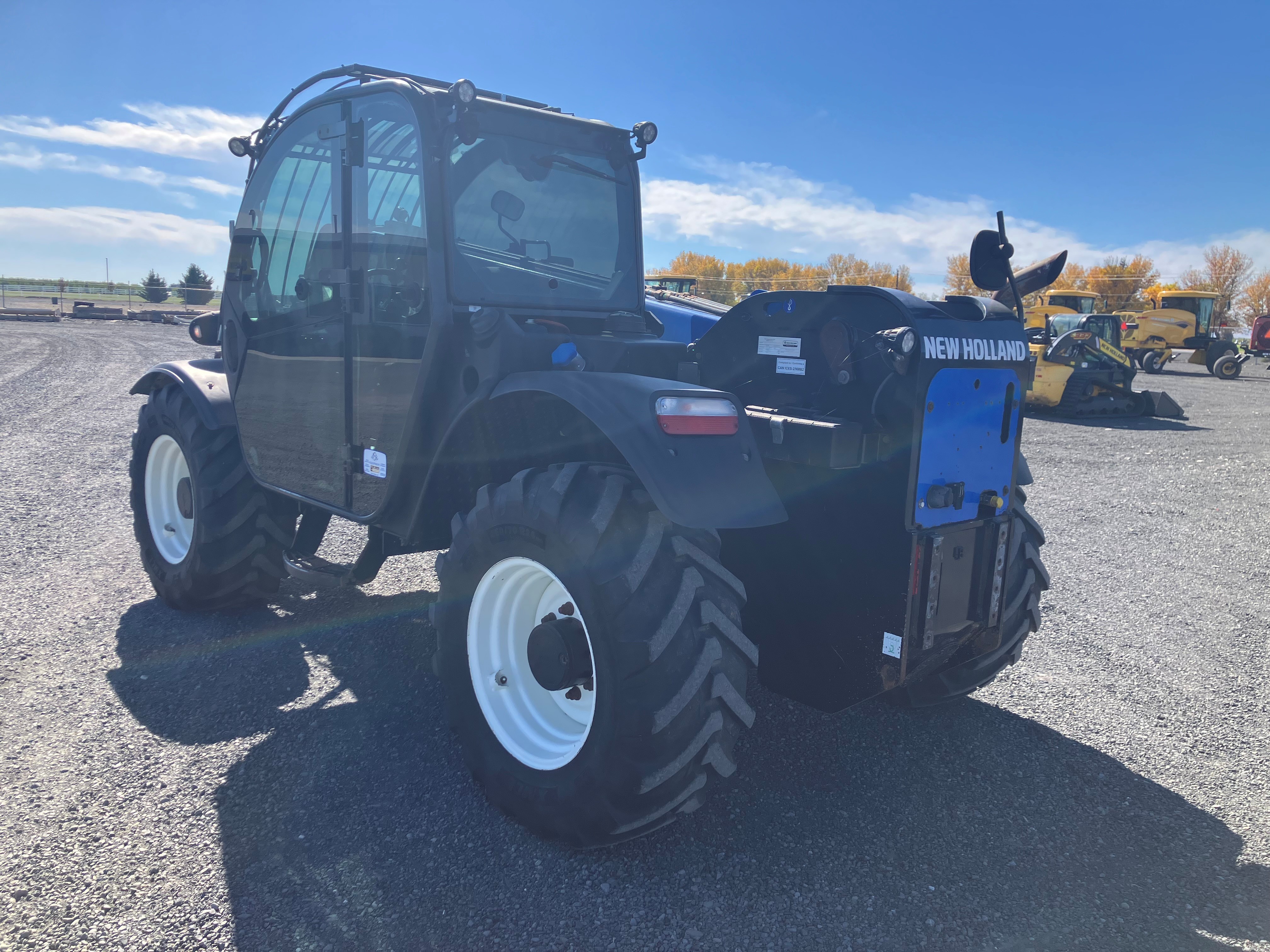 2021 New Holland TH7.42 ELITE TeleHandler