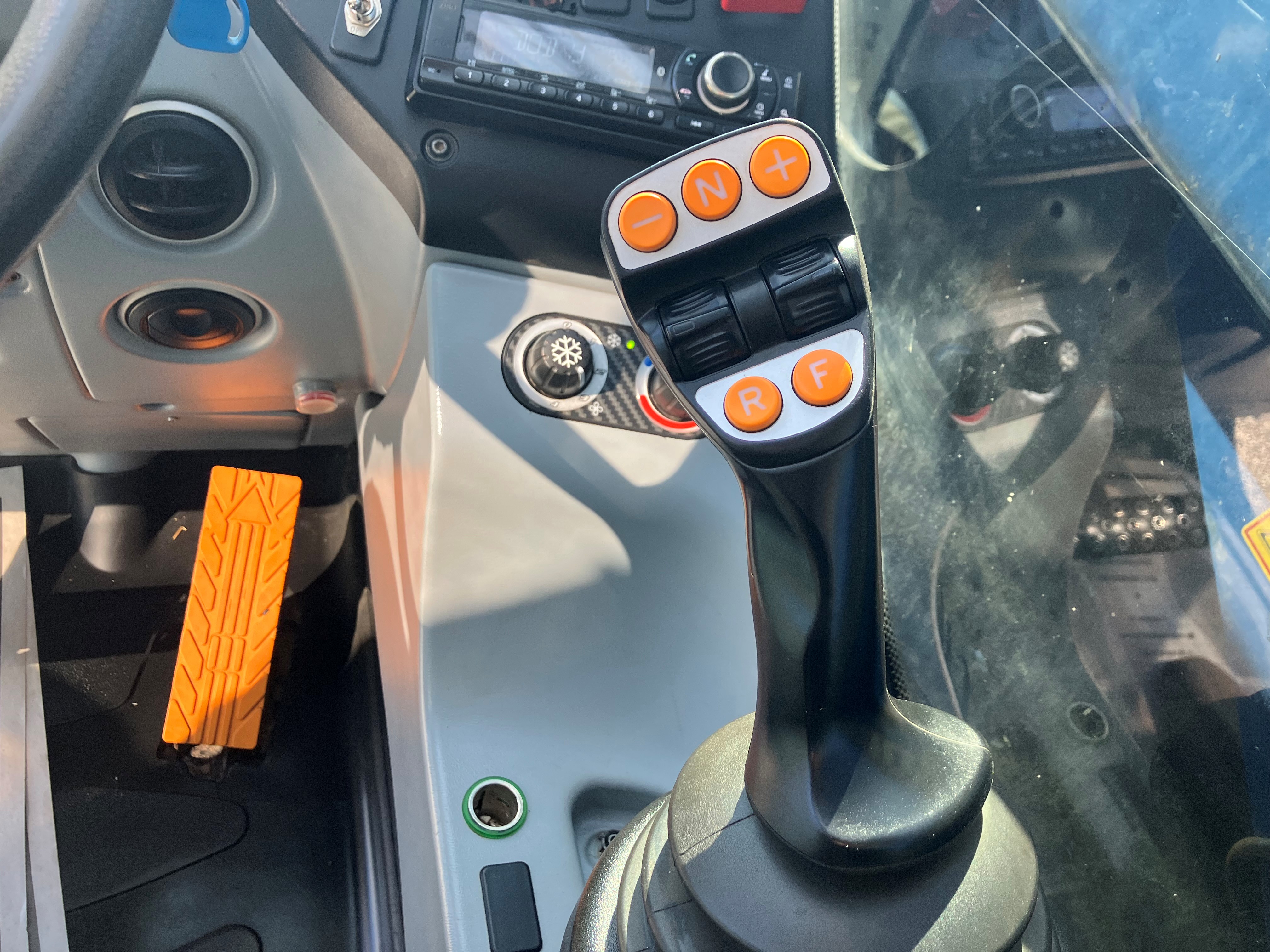 2021 New Holland TH7.42 ELITE TeleHandler