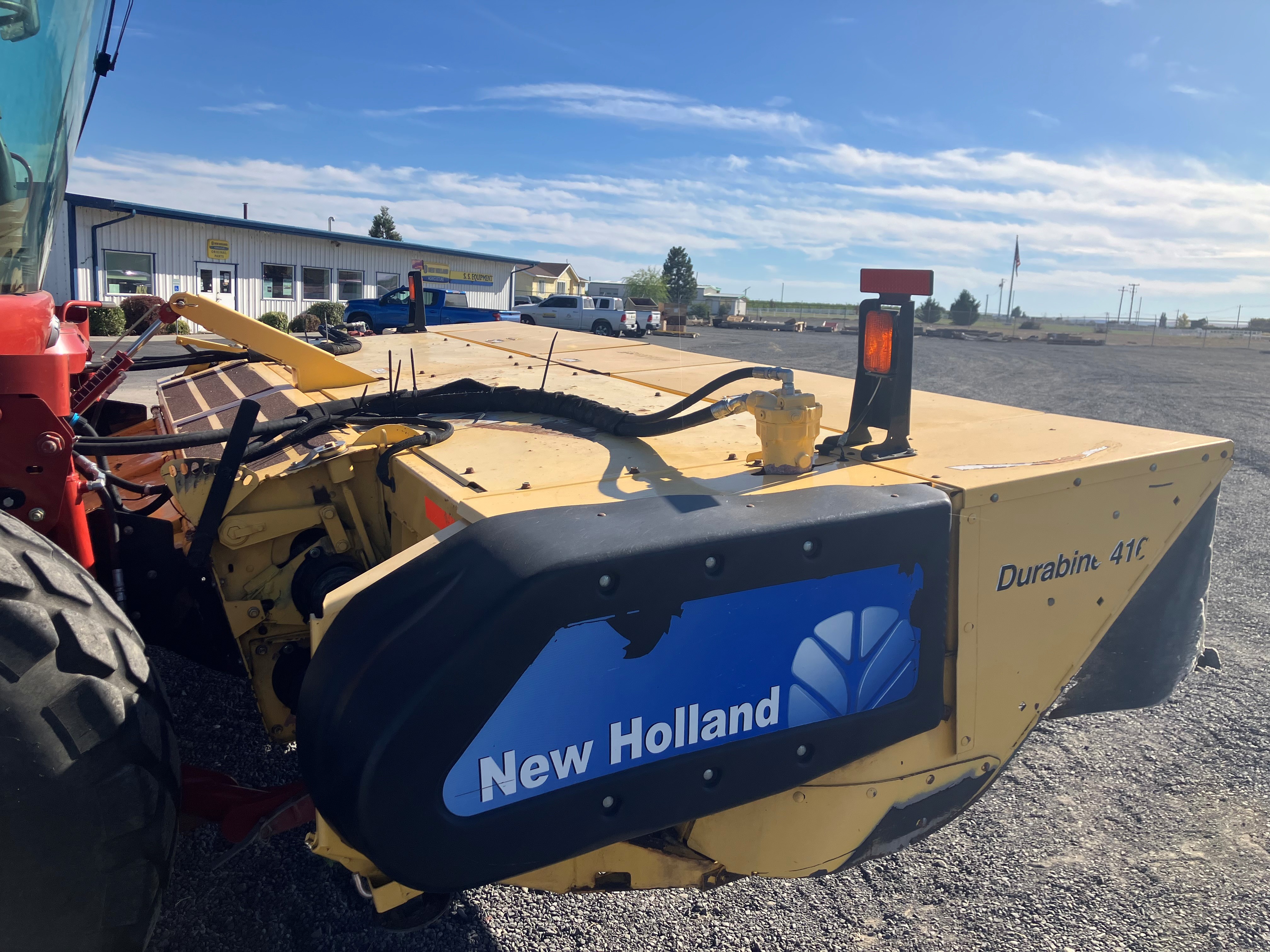2011 New Holland H8080 Windrower