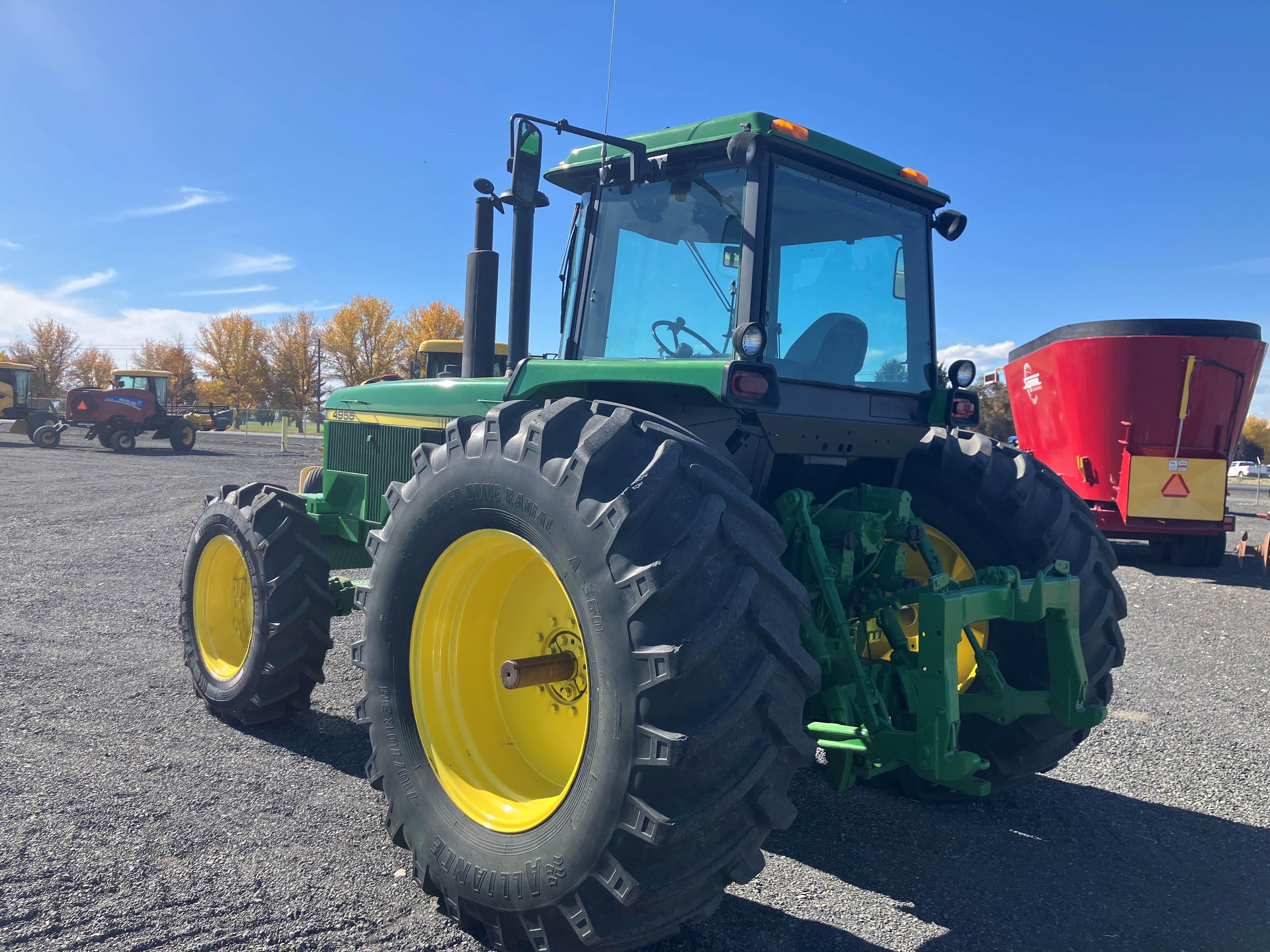 John Deere 4955 Tractor