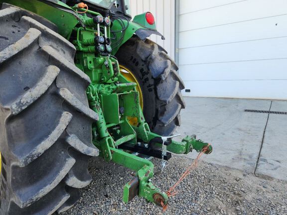 2018 John Deere 5090GN Tractor