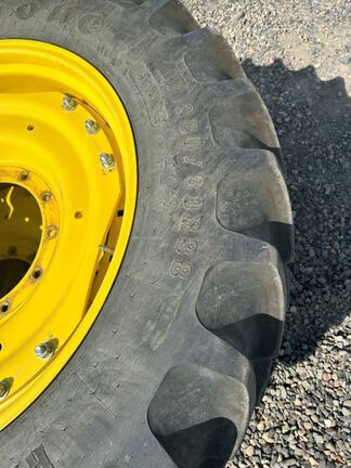 2020 John Deere 380 TIRES Tires