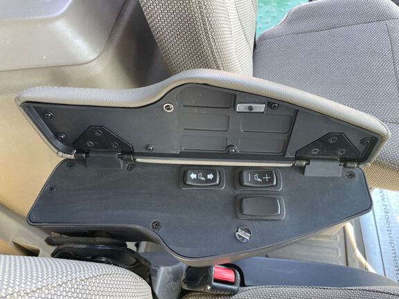 2023 John Deere W260R Windrower