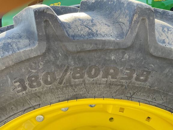 2023 John Deere 8R 370 Tractor