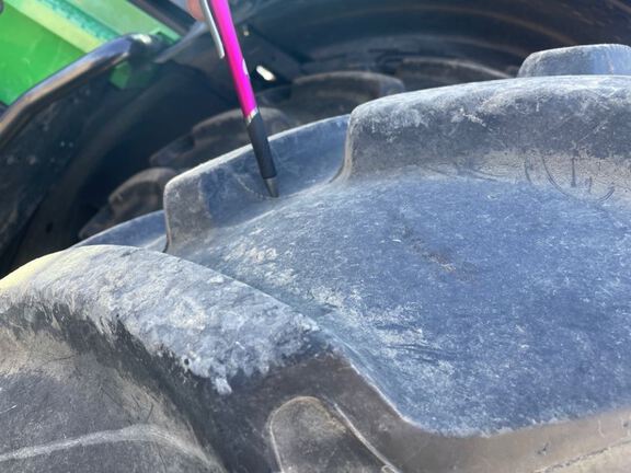 2023 John Deere 8R 370 Tractor