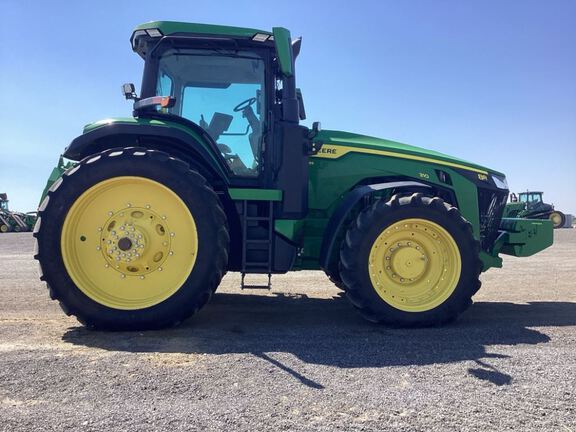 2023 John Deere 8R 310 Tractor