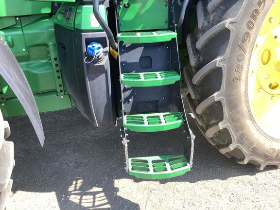 2023 John Deere 8R 310 Tractor
