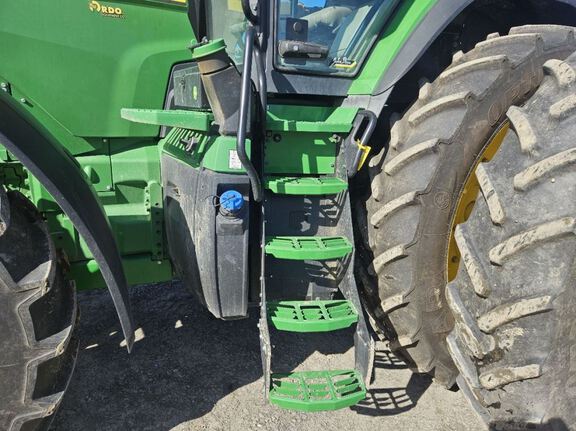 2023 John Deere 8R 310 Tractor