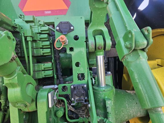 2023 John Deere 8R 310 Tractor