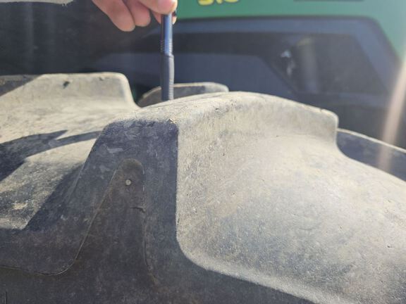 2023 John Deere 8R 310 Tractor