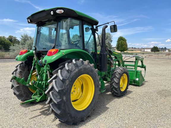 2022 John Deere 5115M Tractor