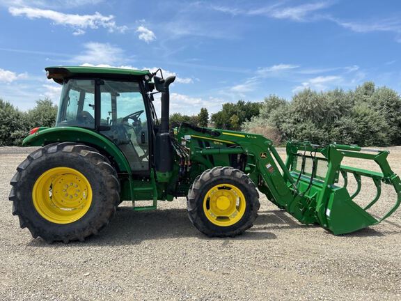 2022 John Deere 5115M Tractor
