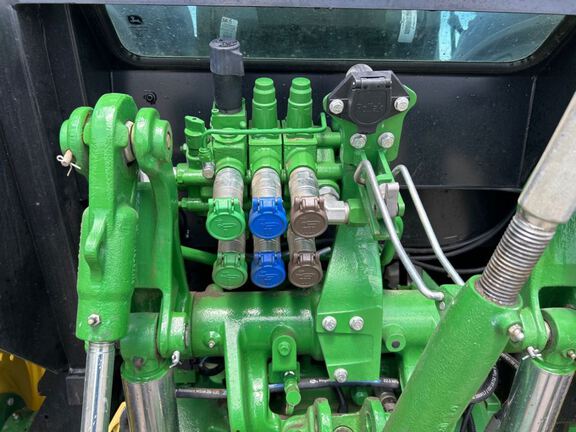 2022 John Deere 5115M Tractor