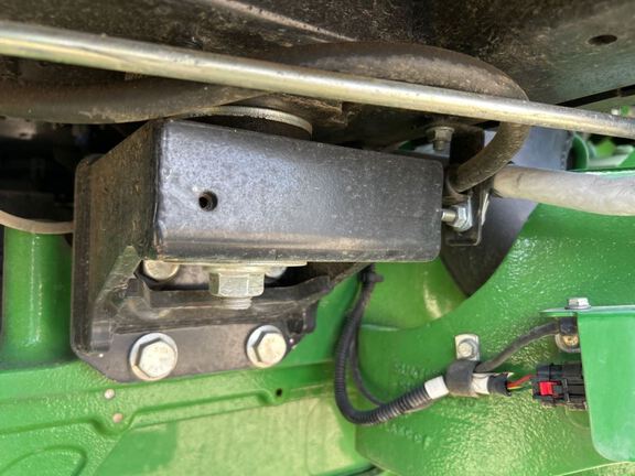 2022 John Deere 5115M Tractor
