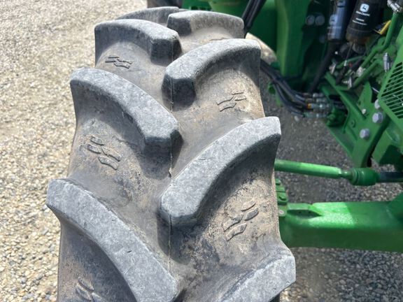 2022 John Deere 5115M Tractor