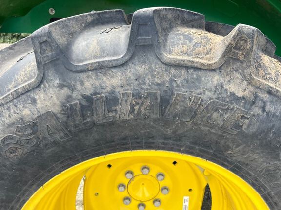 2022 John Deere 5115M Tractor