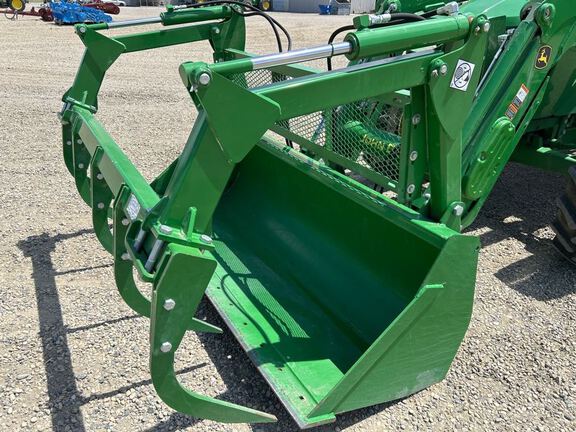 2022 John Deere 5115M Tractor