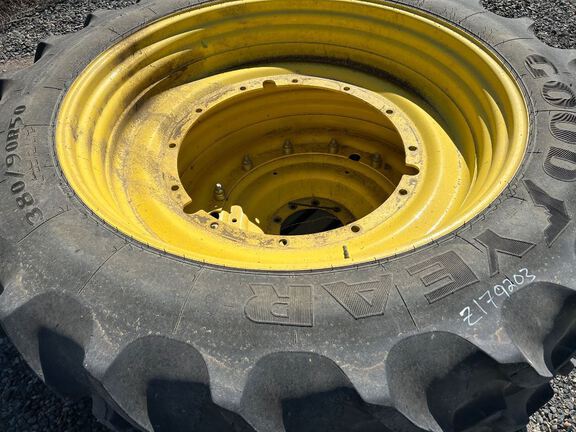 2020 John Deere 380 TIRES Tires