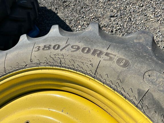 2020 John Deere 380 TIRES Tires