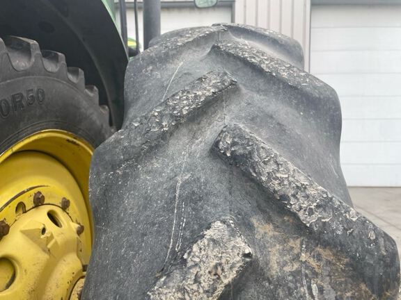 2011 John Deere 7215R Tractor