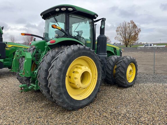 2019 John Deere 8370R Tractor