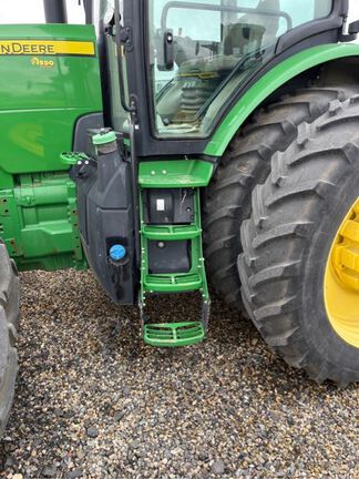 2019 John Deere 8370R Tractor