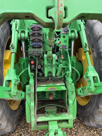 2019 John Deere 8370R Tractor