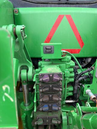 2019 John Deere 8370R Tractor