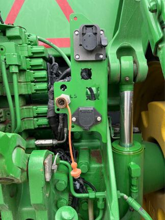 2019 John Deere 8370R Tractor