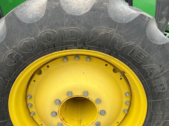 2019 John Deere 8370R Tractor