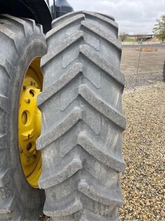 2019 John Deere 8370R Tractor