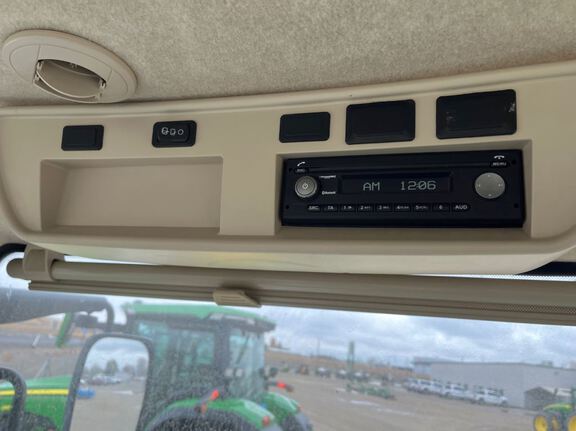 2019 John Deere 8370R Tractor