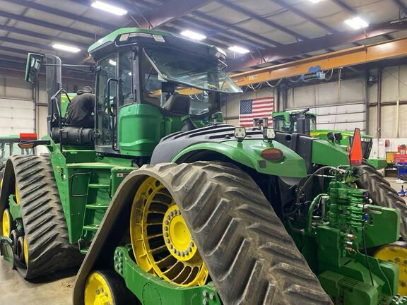 2022 John Deere 9RX 590 Tractor Rubber Track